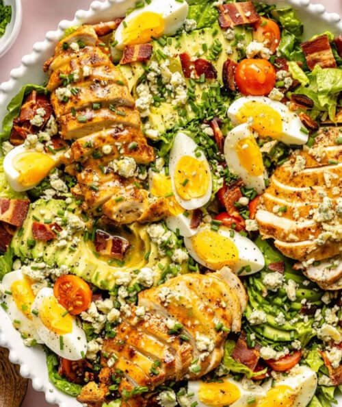 The Best Cobb Salad⁣