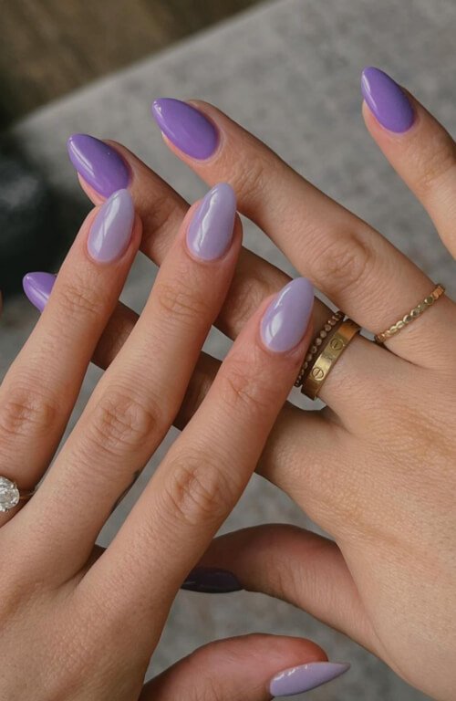 Elegant purple nail